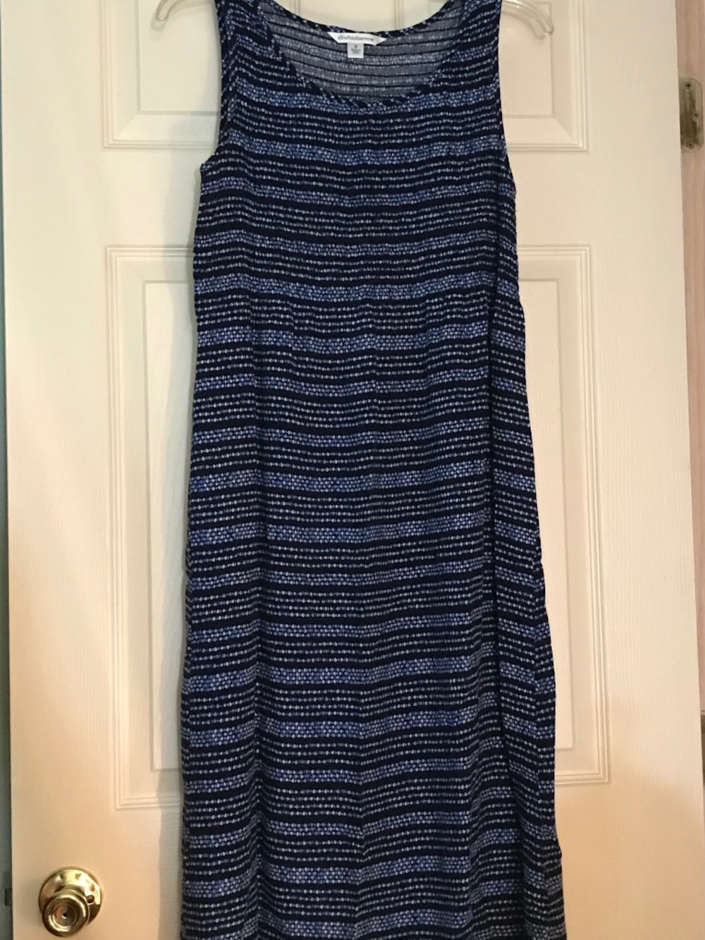 Navy Blue print sleeveless midi dress Small